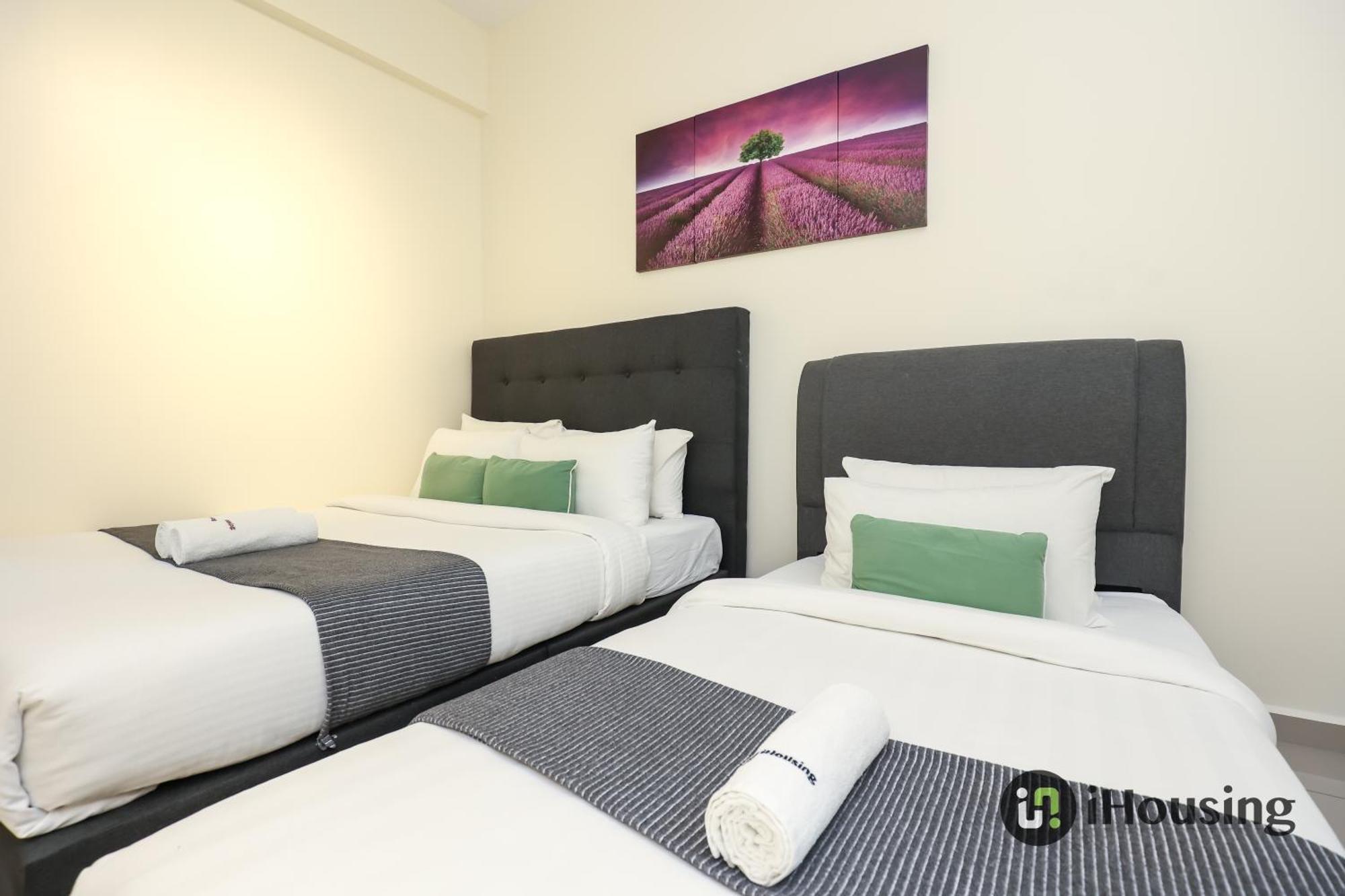 Novo 8 Premium Malacca By I Housing Exteriör bild