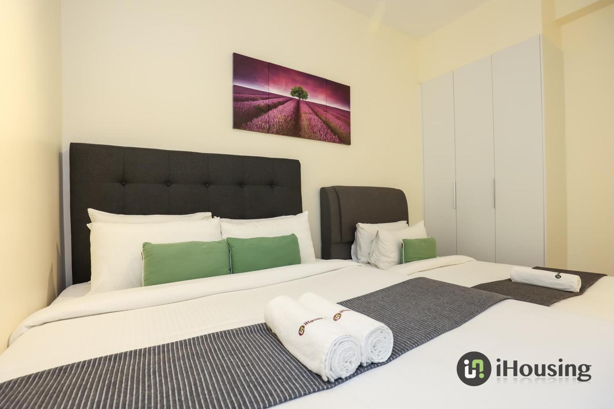 Novo 8 Premium Malacca By I Housing Exteriör bild