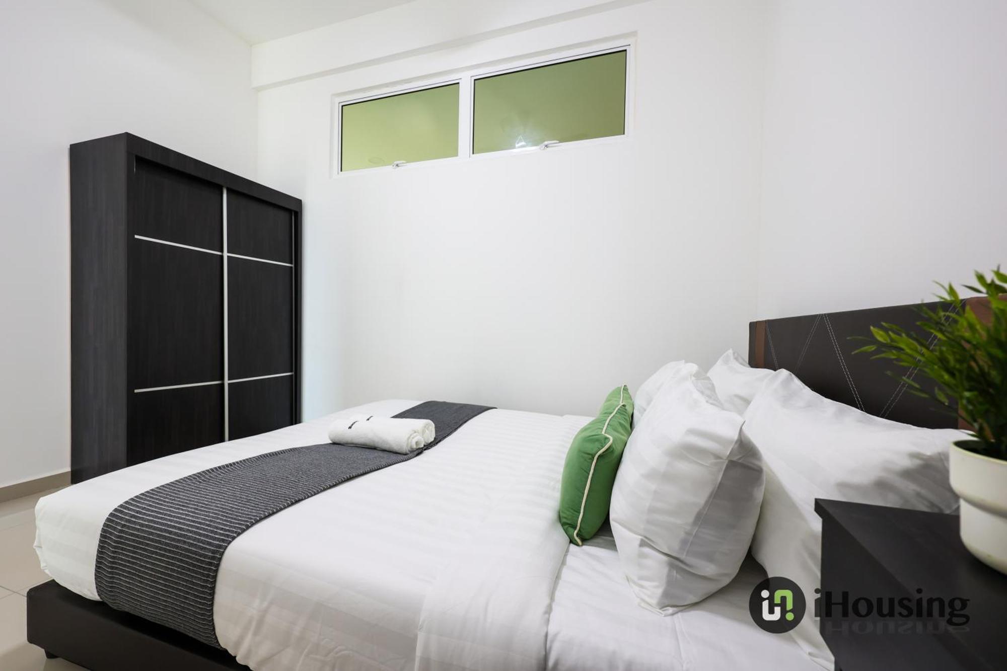 Novo 8 Premium Malacca By I Housing Exteriör bild